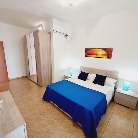 Kalispera Hotell Torre Lapillo Exteriör bild