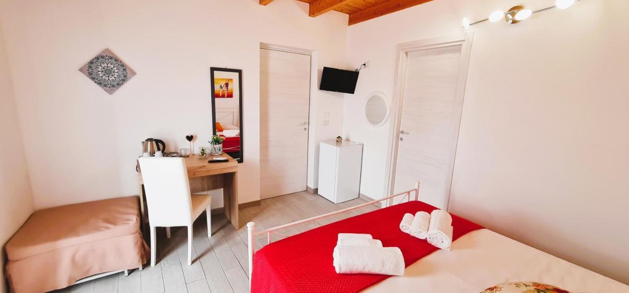 Kalispera Hotell Torre Lapillo Exteriör bild