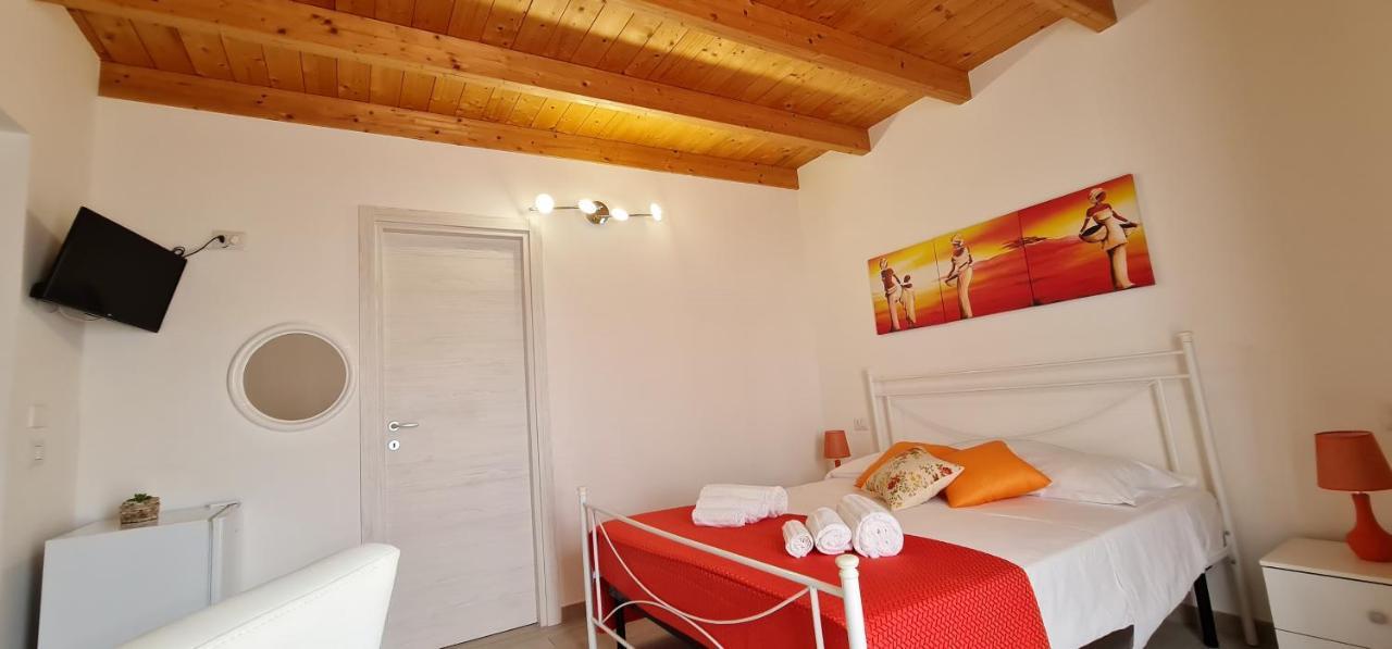 Kalispera Hotell Torre Lapillo Exteriör bild