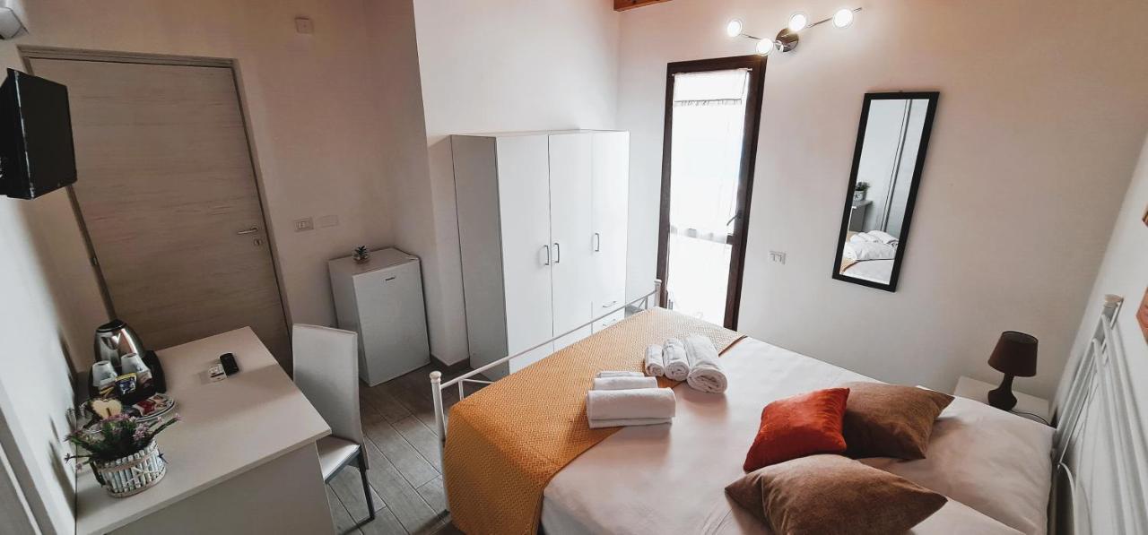 Kalispera Hotell Torre Lapillo Exteriör bild